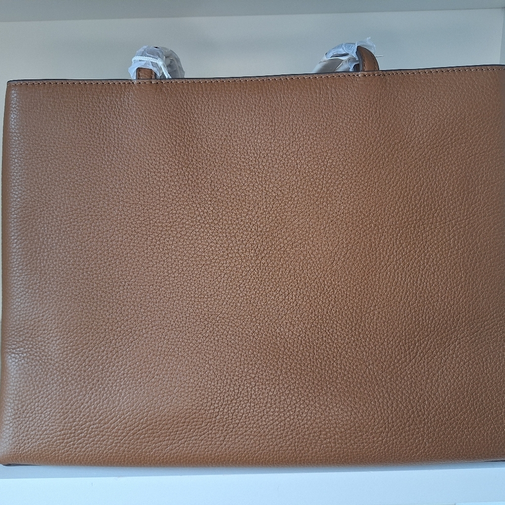 NWT Tory Burch Moose Brown Pebbled Leather Tote - Picture 2 of 6